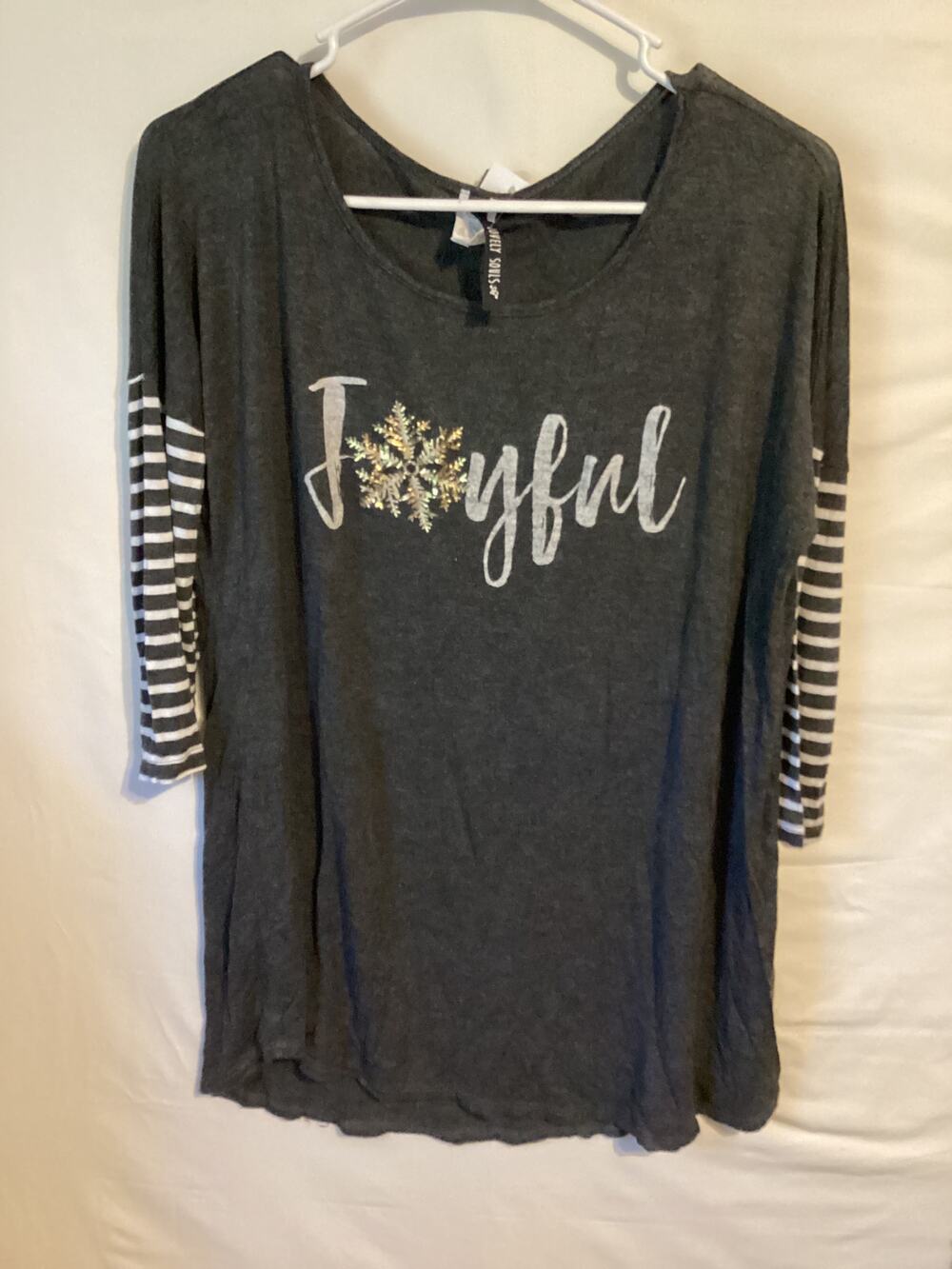 2598 Lovely Souls Womens 3/4 Sleeve Tshirt Grey Size Small
